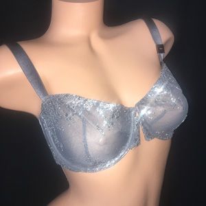 NEW Victoria’s Secret Very Sexy Bra